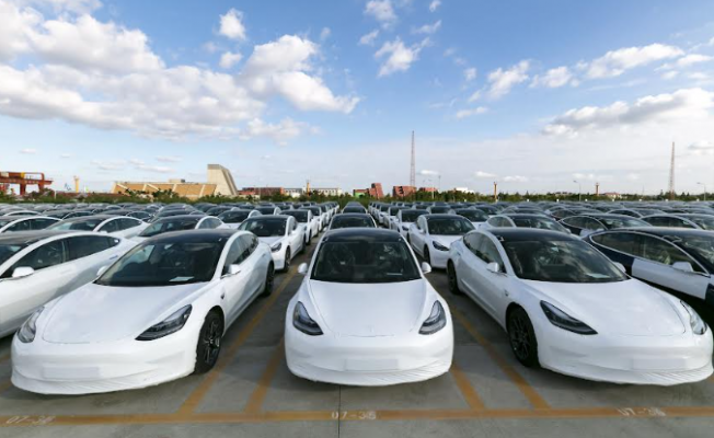 Elektrikli araçların üçte ikisi Çin’de satıldı
